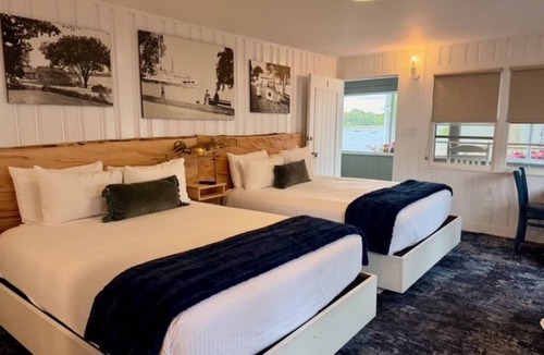 North Hero Bed & Breakfast | The North Hero House Inn & Restaurant
