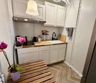 Lowville Apartment | The Old Jail at Saint Drogo's