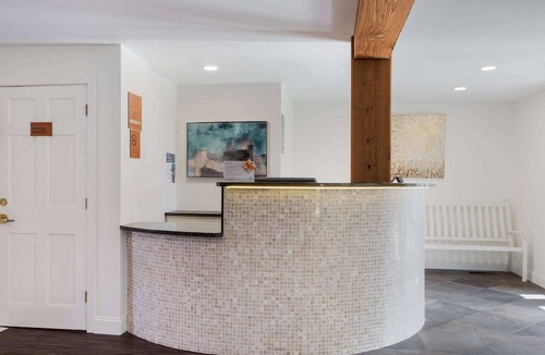 Manchester Center Hotel | The Palmer House Resort, Ascend Hotel Collection