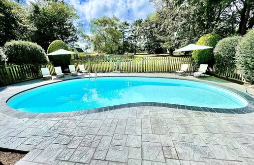 Newport East House | The perfect beach house retreat with an inground pool!
