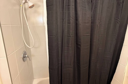 Weequahic Apartment | The Perfect Stay