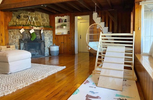 Lake Mohawk House | The Red Door Cabin at Lake Mohawk