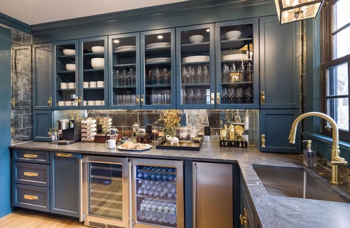Newport House | The Royce on Pelham - Luxury Family Estate
