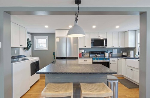 Hampton Cabin | The Sandcastle: Heart of Hampton Beach