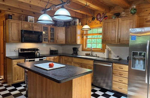 Otego House | The Trading Post - Peaceful log cabin in the woods, minutes to ASV