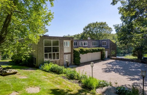 Guilford House | The ultimate in privacy. Lovely 4-bedroom estate with AC in peaceful Guilford