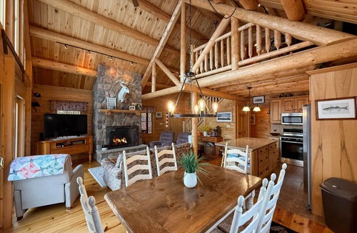 Bridgton Cabin | The Wildwood | Bridgton Log Cabin w/Views
