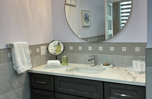 Cornwall Apartment | This newunique place as style with beautiful high ceilings, open space.