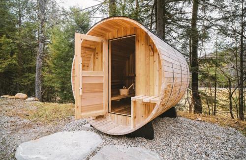 Chester House | Thistle House at Camp Greenwood Vermont with Sauna