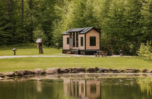 Chester House | Thistle House at Camp Greenwood Vermont with Sauna