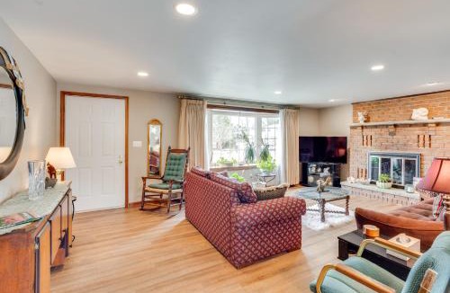 Carlisle House | 'Three Pines Family Retreat' Home in Carlisle