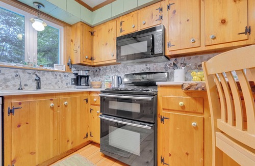 Lyman House | Time of Wonder | Lakefront Kennebunk Pond Retreat | Private Dock, Fire Pit, Paddle Boards & Family-Friendly Comfort Year Round