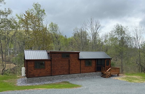 Hensonville Cabin | Tiny Cabin #2 by Windham NY Escape 'Cozy Stay'