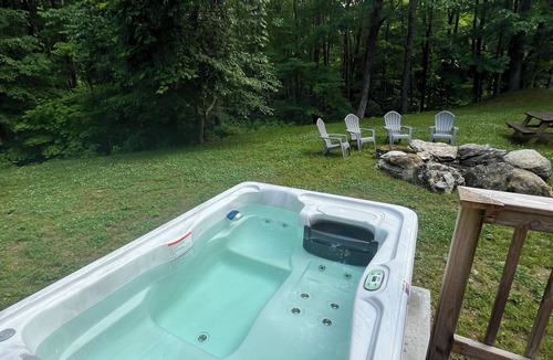 Pownal House | Tiny house & hot tub nestled on 150+ acres of the Green Mtns of Vermont.