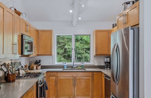 West Hartford House | Top of the Hill House with Hot Tub & Game Room