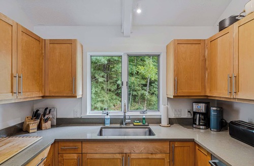 West Hartford House | Top of the Hill House with Hot Tub & Game Room