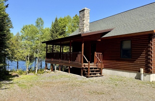 Rockwood House | Trails End|Brassua Lake with Canoes & Garage