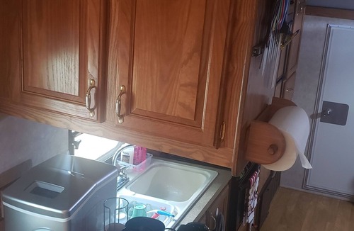 Greenbush RV Rental | Trails End Chincoteague Bay 2 bedrooms+ loft. Close to Chincoteague, Ocean City