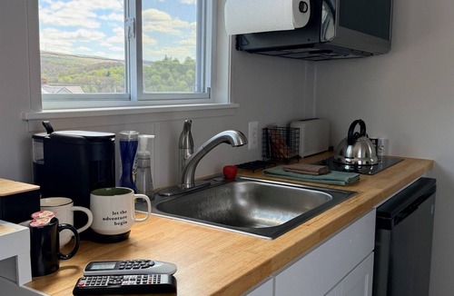 Meyersdale House | Trailside Tiny Home Retreat - Steps from GAP Trail