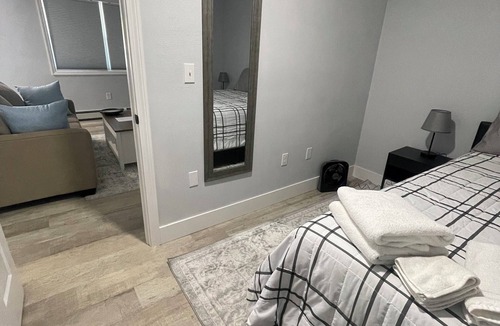 Jeffersonville Apartment | Tranquil 2-bedroom apartment with AC in charming Cambridge/Jeffersonville