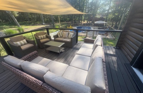 Greenport West House | Tranquil Greenport Getaway