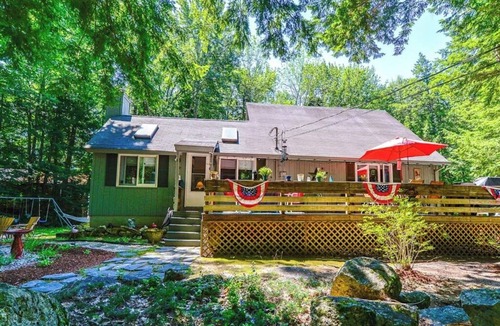 Bridgton House | Tranquil Mountain Escape with Modern Comforts, Deck, Fire Pit, and Shared Pools