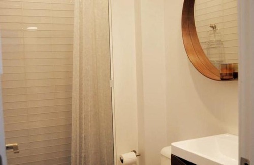 East Passyunk Crossing Apartment | Trendy Studio in Prime South Philly Neighborhood