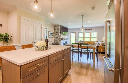 North Conway Condo | True Ski-In/Out Cranmore | Ground Floor Slopeside
