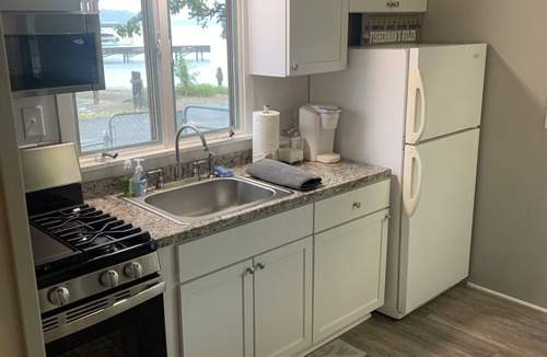 Sodus Point Cottage | Turtle Cove-New Air Condtioning