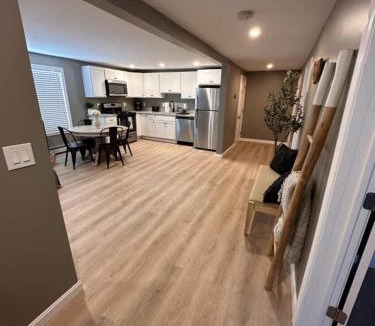 Seabrook Apartment | Turtles Cove - Walk to Hampton & Seabrook Beach