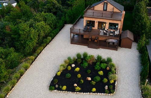 Culloden Shores House | Ultimate Montauk Escape🏖️ 5BR - Heated Pool - HotTub - Rooftop Deck Sunset Views🌅