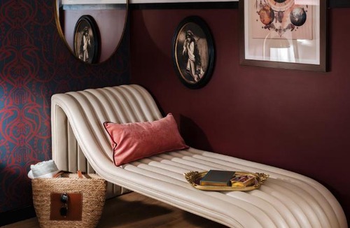 West Yarmouth Hotel | UNCOMMONER HOTEL by Reverie Boutique Collection