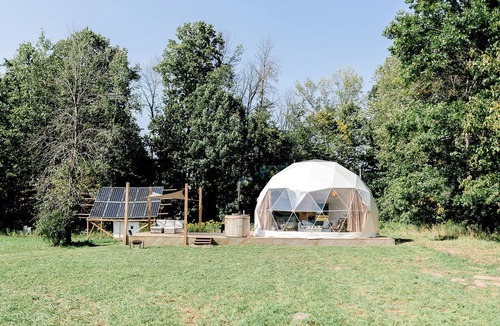 Marmora RV Rental | Unique Off-Grid Dome Escape with Hot Tub & Forest Views in Ontario, Canada