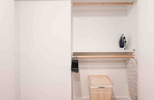 Mill River Apartment | Unit 101 · Renovated, 1 mile from YALE!