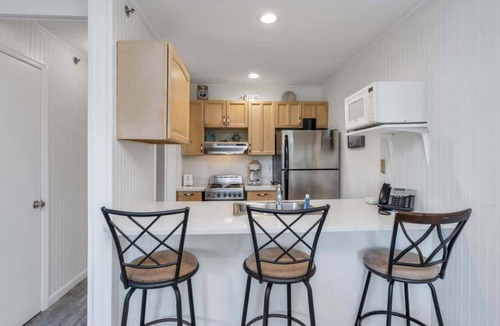 Napeague Apartment | Unit 1211: Two-Bedroom | 1st Floor-Garden View | Love