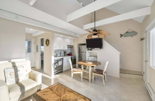 Napeague Apartment | Unit 1924: 1-Bedroom with Loft | 2nd Floor-Ocean View | Dunes West