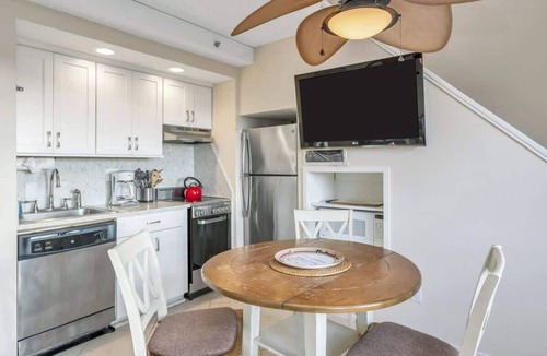 Napeague Apartment | Unit 1924: 1-Bedroom with Loft | 2nd Floor-Ocean View | Dunes West