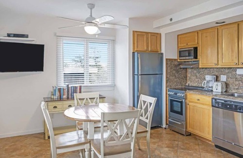 Napeague Apartment | Unit 2014: 1-Bedroom | 1st Floor-Dune View | Court Side