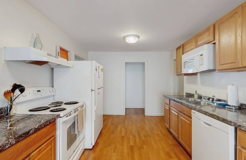 Bar Harbor Cottage | Updated, Century-Old Home w/Glass Porch - Walk into Town/Acadia