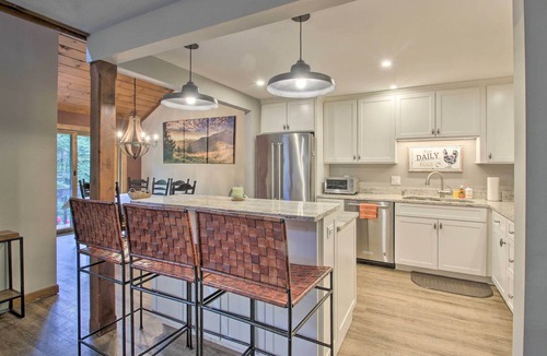 North Conway House | Updated N Conway Retreat Near Hiking & Shopping!