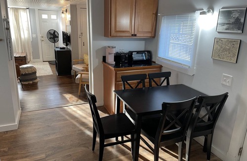 Oak Bluffs House | Updated Oak Bluffs home! Close to everything! Walk to town!