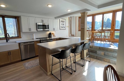 Wilmington House | Updated Single-Family, River Access & Farm Views