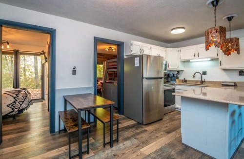 Bartlett Ski Chalet | #VacaVibesinD5 & Even More in D4.