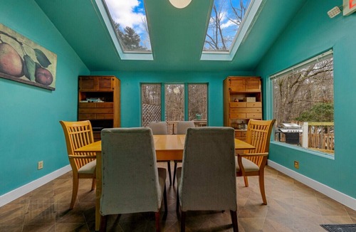 Bar Mills House | Victorian Farmhouse | Walk to Saco River