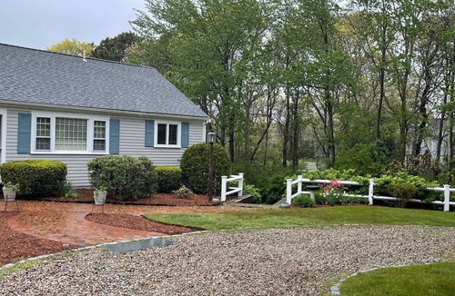 West Dennis House | Views of Marsh and Horsefoot Cove!