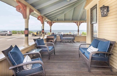 Oak Bluffs Villa | Villa Rosa: Grand Seaside Victorian With Sweeping Water Views