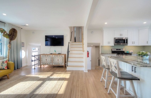 Somers Point House | VillaDaWhale Spacious 4bedroom game room house Somers Point bay near Ocean City