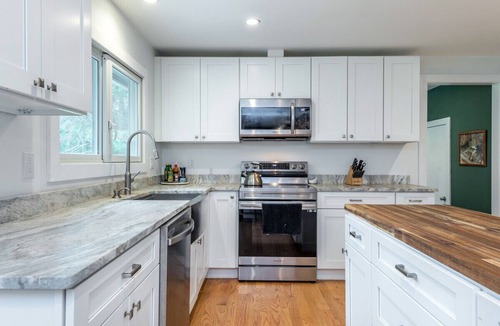Warren House | VillaRosa-Lake Waramaug