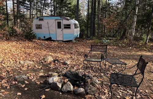 Chatham House | Vintage Camper Rental for Secluded Getaway in Chatham Hills, New Hampshire