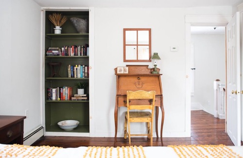 Highland Other | Vintage Farmhouse in the heart of Hudson Valley